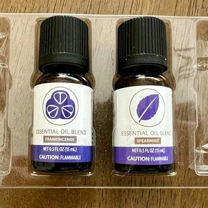 Better Home & Garden Essential Oils Spearmint & Frankincense NIB